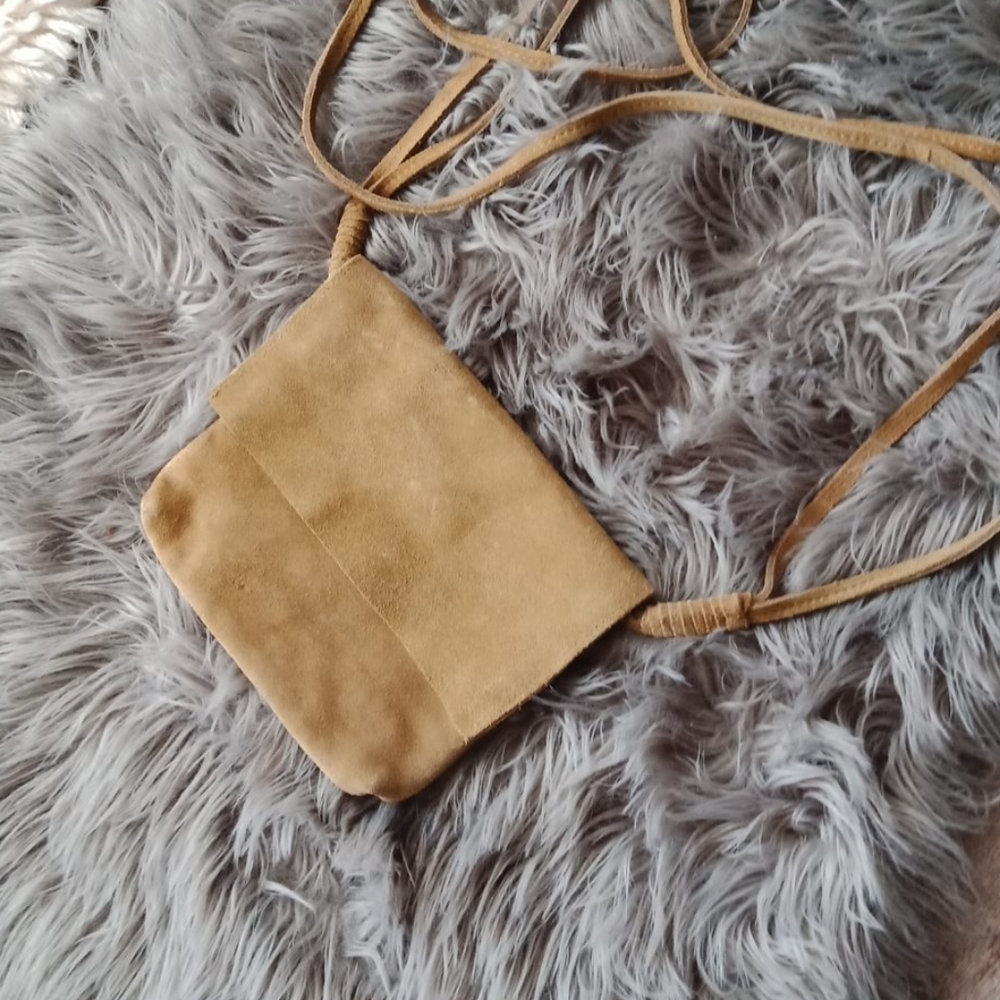 Urban outfitters crossbody